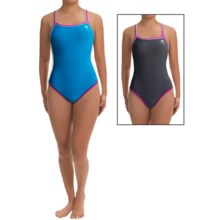 57%OFF ワンピース水着 TYRリバーシブルDiamondFit水着 - UPF 50+（女性用） TYR Reversible DiamondFit Swimsuit - UPF 50+ (For Women)画像